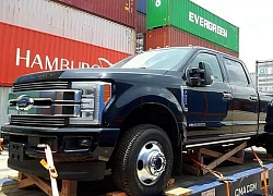 Ford F-350 Super Duty Lariat CrewCab đầu tiên tại Việt Nam 'tái xuất' trong tình trạng phủ bụi