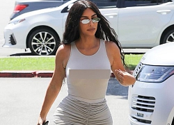 Không cần hở bạo, Kim Kardashian vẫn quyết gây chú ý bằng cách... mặc váy bó sát rồi tỉnh bơ "thả rông"