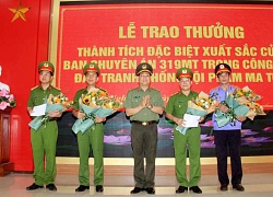 Nghệ An thưởng nóng vụ đổ nửa tấn ma túy đá trên đồng