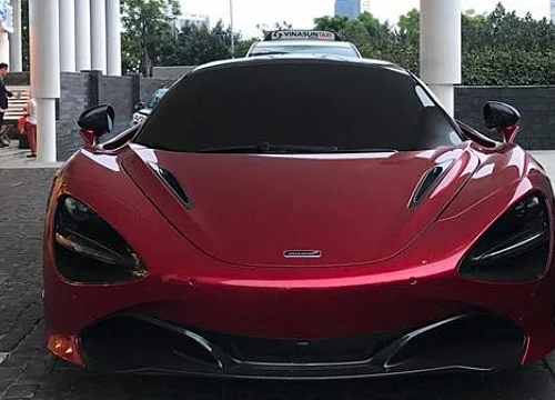 Siêu phẩm McLaren 720S màu đỏ Memphis được chủ nhân cho quay về Đà Nẵng để đón lễ 30/4