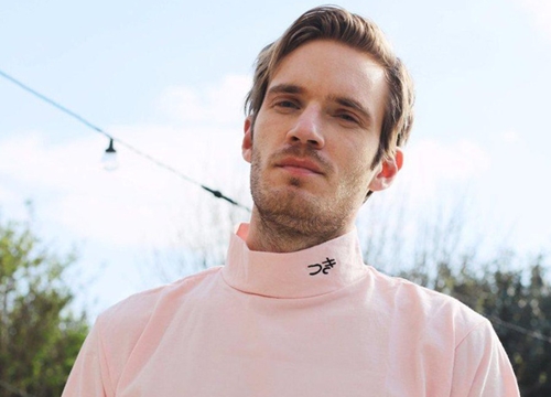 Bại trận trước T-Series, Pewdiepie mệt mỏi khi bị fan quấy rầy, lên tiếng cầu xin sự riêng tư