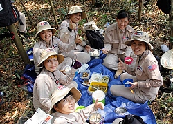 Những "bông hoa" thổi bay bom đạn