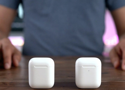 CEO Tim Cook gọi AirPods là "một hiện tượng văn hóa" và Apple đang cố gắng để theo kịp nhu cầu