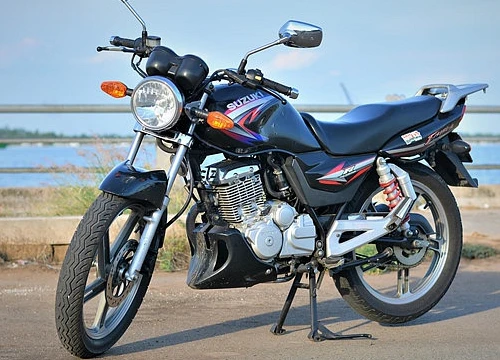 Đánh giá naked bike Suzuki EN-150A sau 6 năm sử dụng