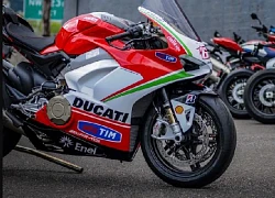 Ducati Panigale V4 Nicky Hayden - Siêu mô tô duy nhất giá tiền tỷ