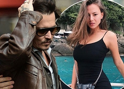 Johnny Depp nhiều hơn bố mẹ vợ tương lai 4 tuổi