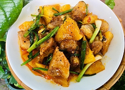 Sườn non kho dứa