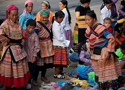 Chiếc khăn Piêu là trang phục truyền thống của dân tộc nào?