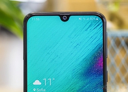 Đánh giá Galaxy A40: "Nội thất chất" trong một thân hình nhỏ gọn