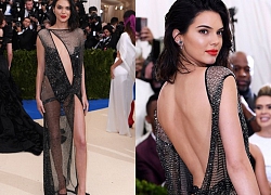 Những bộ váy mặc như không của sao trên thảm đỏ Met Gala