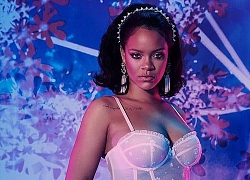 Rihanna gợi cảm khi quảng cáo &#8216;đồ nhỏ&#8217;