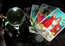 Tử vi tuần mới (6/5 12/5) qua lá bài Tarot: Cẩn trọng, tránh bốc đồng