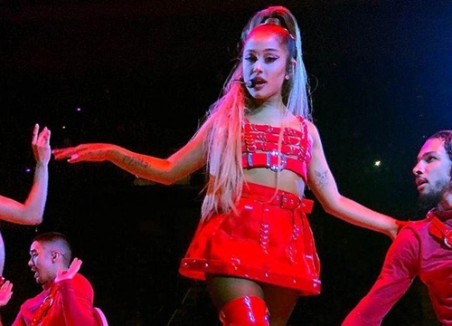 Ariana Grande 'cô gái vàng trong làng hủy show' vì lý do sức khỏe