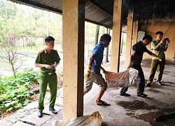 Lạng Sơn : Bắt giữ 7 bao tải chứa nầm lợn chuyển đen, bốc mùi thối