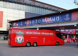 Liverpool gặp sự cố trên đường tới Madrid