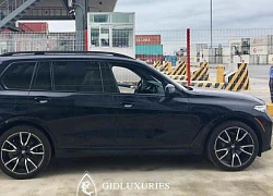 SUV sang BMW X7 xDrive40i đầu tiên cập cảng Việt Nam, giá khoảng 7 tỷ đồng