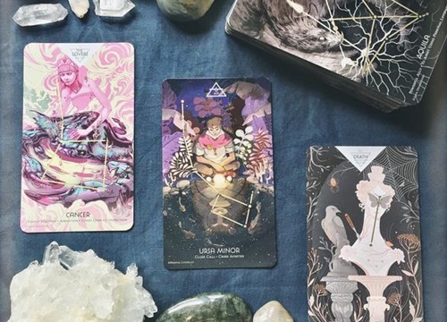 Tử vi hôm nay (30/5) qua lá bài Tarot: Khó khăn dần vơi đi