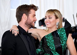 Miley Cyrus đang mang thai đứa con đầu lòng cùng Liam Hemsworth sau 5 tháng kết hôn?