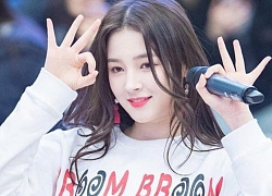 Bất chấp phủ nhận từ công ty quản lý, Nancy (MOMOLAND) vẫn tuyên bố trên sóng truyền hình rằng cô đã đổi tên