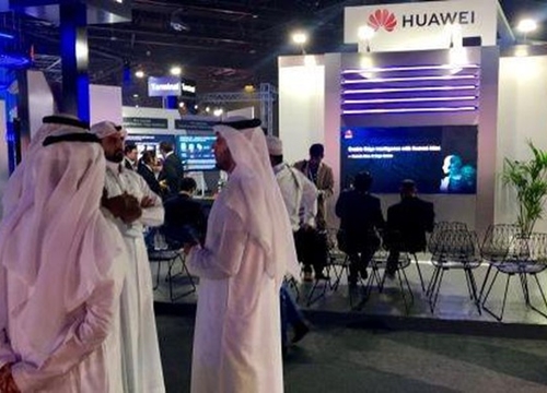 Đồng minh UAE của Mỹ vẫn dùng thiết bị Huawei