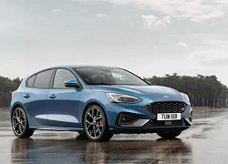 Ford Focus ST 2019 chốt giá 896 triệu đồng tại Anh