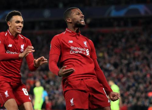 Lập cú đúp, người hùng Liverpool tức giận khi phải ngồi dự bị