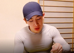 Mặc áo bó livestream, Wonho (Monsta X) khiến fan 'xịt máu mũi' vì cơ ngực cuồn cuộn đập vào mắt 'không trượt phát nào'