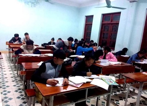 Quảng Bình: Đỗ tốt nghiệp 100% nhờ mô hình "Phòng học sáng đèn"