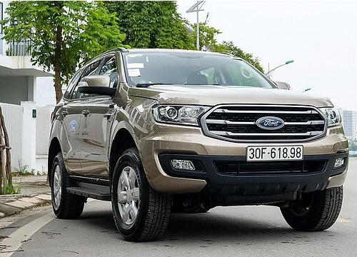 So găng Ford Everest Ambiente 2.0L 4x2 MT và Toyota Fortuner 2.4G 4x2 MT: SUV 7 chỗ nào đáng mua hơn?