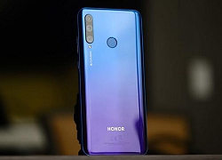 Honor 20 Lite - chiếc smartphone 3 camera sau giá trị nhất trong phân khúc?