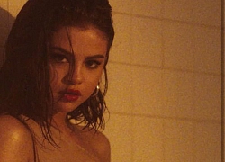 Selena Gomez đi mua trà sữa, vui quá nên tiện thể&#8230; khoe luôn với người bán về album sắp trình làng