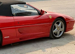 Ferrari F355 Spider lần đầu vào Nam sau khi được một người sưu tập xe "điểm mặt"