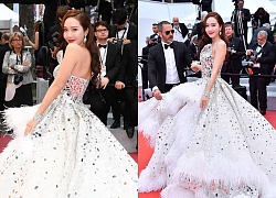 Jessica Jung mặc váy cồng kềnh, suýt ngã khi đi thảm đỏ Cannes 2019