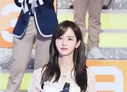 Kim So Hyun là cô gái vàng của làng follow dạo, cả tài khoản fan lập cho "Produce X 101" cũng không tha!