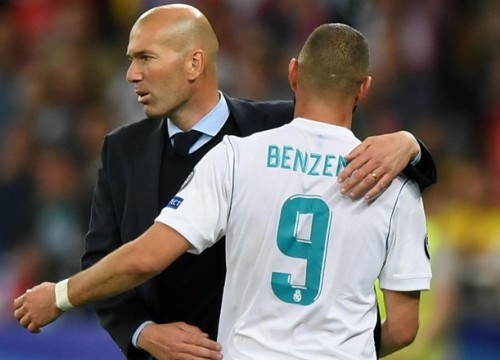 Benzema: 'HLV Zidane giống như anh cả của tôi'