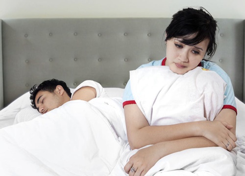 Bỗng dưng mất hứng với chồng mới biết vợ cũng cần dùng thuốc bổ thận tráng dương