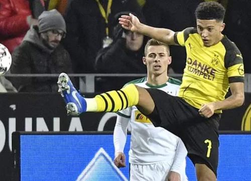 Gladbach - Dortmund: Mục tiêu khủng của MU khai màn cuộc chơi