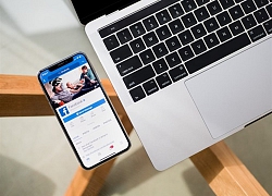 Người tình bí mật của chồng sau nút chặn Facebook