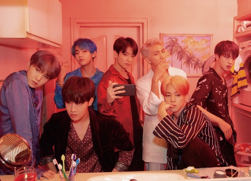 "Nội chiến gia tộc" BTS: Fan 1 thành viên "vung" 46,8 tỉ đồng mà vẫn thua trong "trận đấu" album!