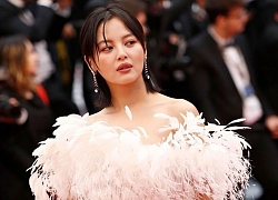 Thảm đỏ LHP Cannes 2019 ngày 4: Quan Hiểu Đồng xinh như tiên tử, lấn át mỹ nhân phim 'Như Ý Truyện'