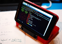 Cùng chiêm ngưỡng hgTerm, chiếc Raspberry Pi "nhỏ nhưng có võ"