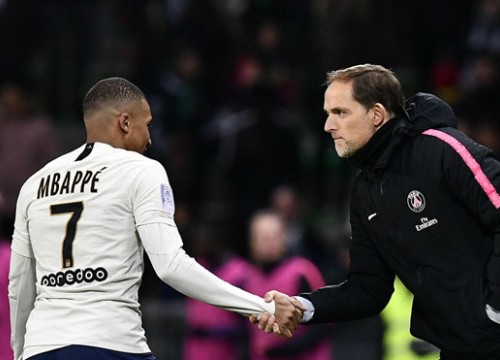 Mbappe trút giận lên HLV Tuchel khi xa dần Chiếc giày vàng