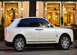 SUV siêu sang Rolls-Royce Cullinan đầu tiên về Việt Nam