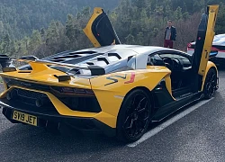 "Thánh cuồng màu vàng" tậu thêm siêu xe cực hiếm Lamborghini Aventador SVJ