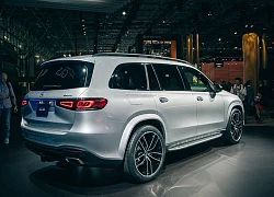 BMW X7 sắp về Việt Nam và đây là cách Mercedes GLS chứng tỏ đẳng cấp hơn cả S-Class của SUV