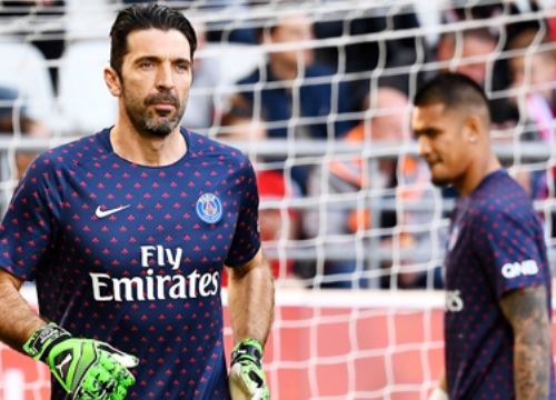 Buffon là tội đồ trong trận thua muối mặt của PSG trước Reims