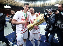 Ribery, Lewandowski lập kỷ lục đáng nhớ trong ngày Bayern đoạt cúp QG Đức