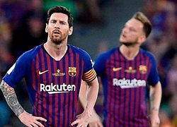 Cầu thủ Barca 'đấu tố' nhau ngay trên xe buýt