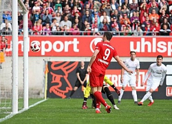 Kaiserslautern 1-1 Bayern: Lewandowski cứu thua cho Hùm xám