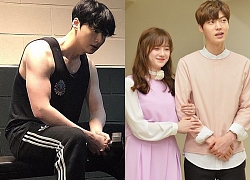 "Nàng cỏ" Goo Hye Sun chăm chồng kiểu gì mà khéo thế, Ahn Jae Hyun còi cọc đã lột xác ngoạn mục sau 4 năm!